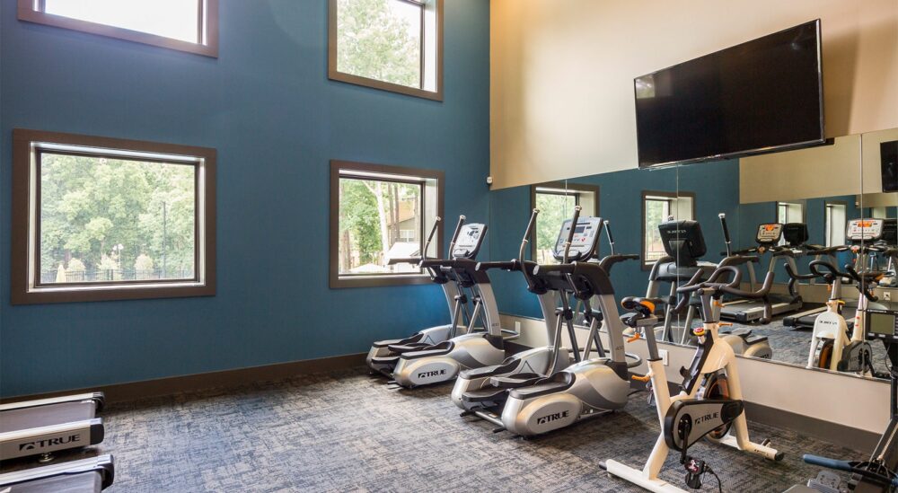 fitness center at The Overlook apartments in sandy springs, Atlanta, GA